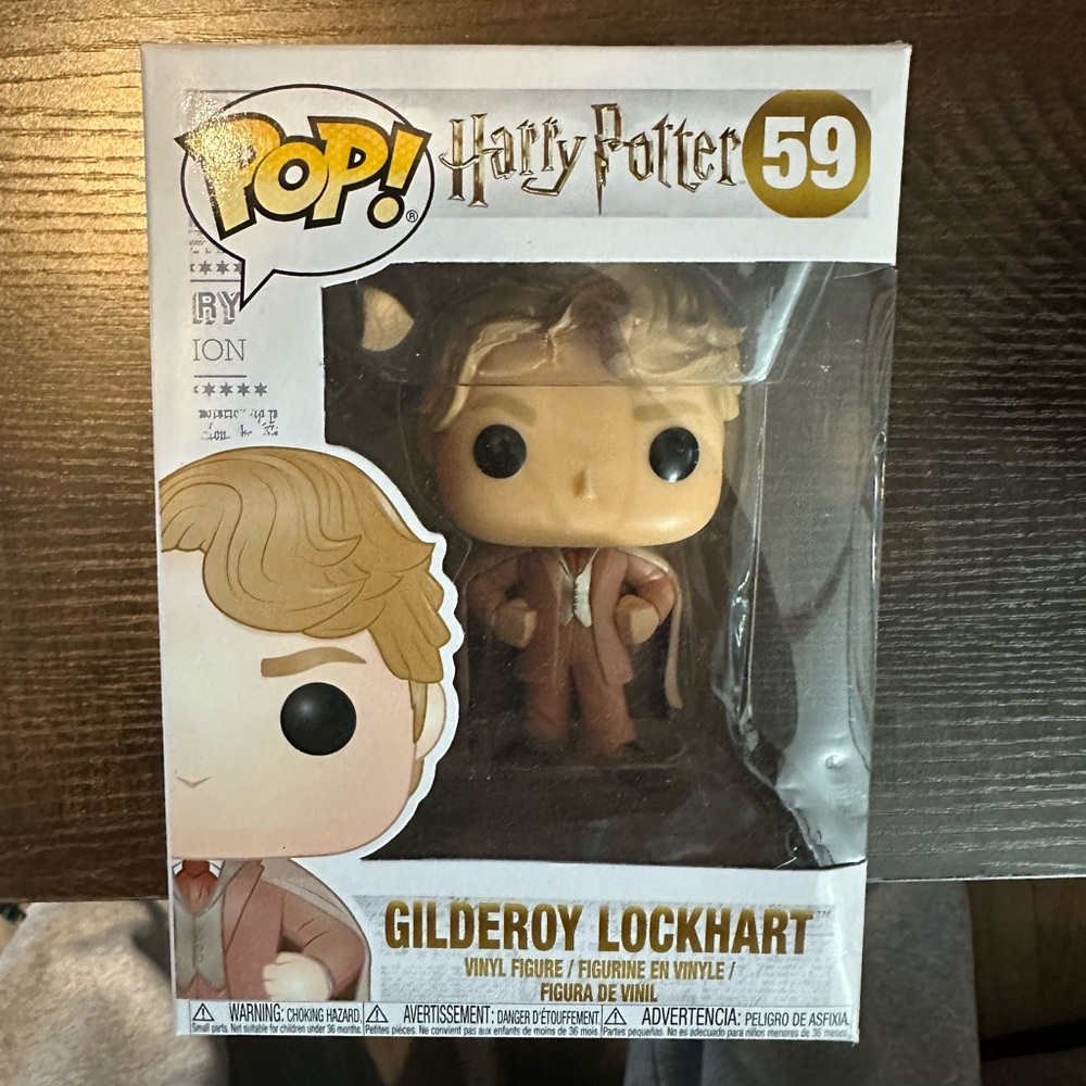 Pop Gilderoy Lockhart Vinyl Figure - Blonde and Black
